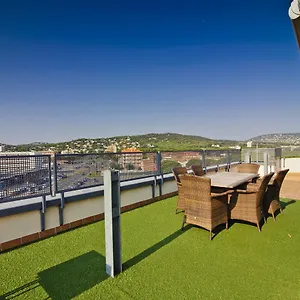 https://apartamentos-puigsapera.topcostabravahotels.com