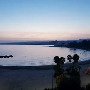 https://calle-casares-numero-1.1costadelsol.com